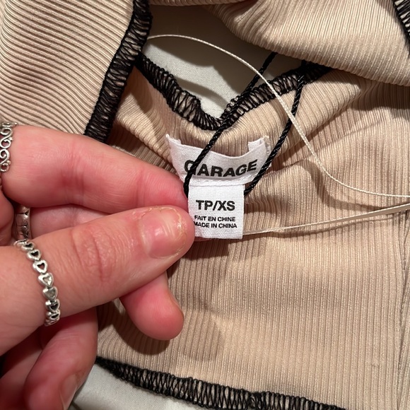 garage halter crop top - Picture 3 of 4